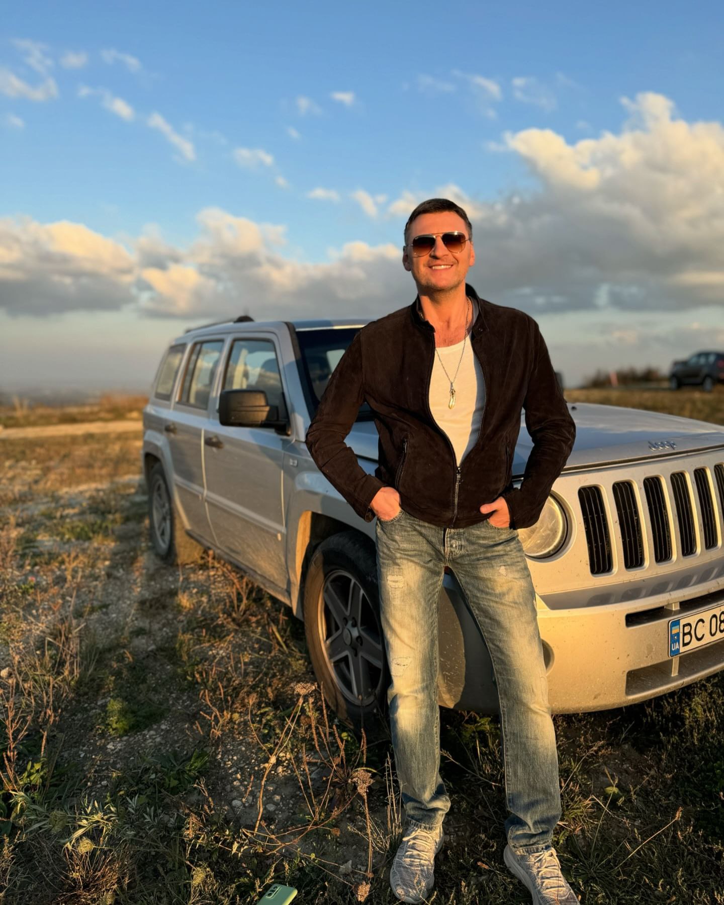 Як виглядає співак-волонтер Андрій Заліско, який разом з Юліком дає благодійні концерти за кордоном